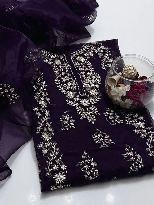 2 Pce organza Heavy LCD Gotta work