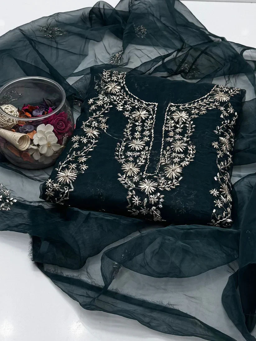 2 Pce organza Heavy LCD Gotta work