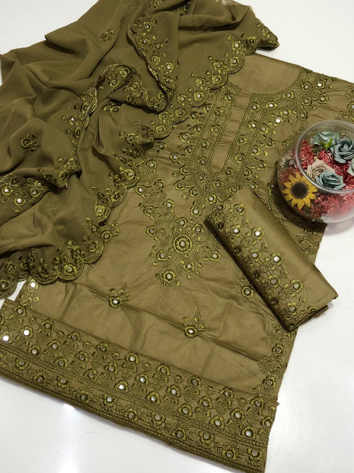 3 PC suit GTM Lawn Pure Shirt Lawn Embroidered with Cutwork embroidery 
Dupatta chiffon embroidery 
Trouser GTM pure Lawn Embroided